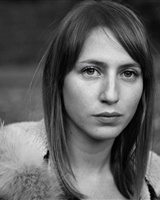 Laura Boujenah 7