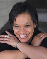 Nathalie Rhea