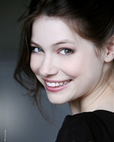 Florence Coste c/o Alias Talents