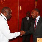Philippe Henry Dakoury-Tabley avec Laurent Gbagbo