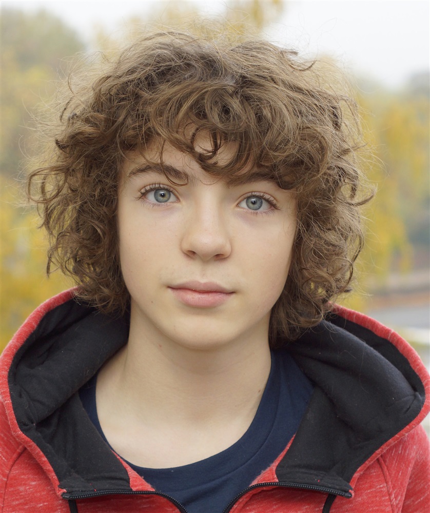 Romann Berrux Fiche Artiste Artiste interprète AgencesArtistiques