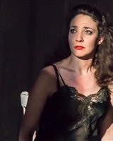 Miriam Lopez dans "LUZ" (Jean-Marie BEZIAT)