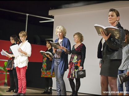 atelier adultes de Pascale Cousteix à l'occasion de la journée de la femme