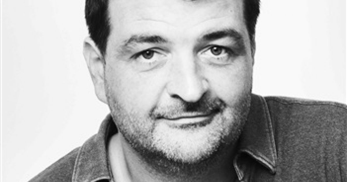 Auteur Du Nom De La Rose 3 Lettres
