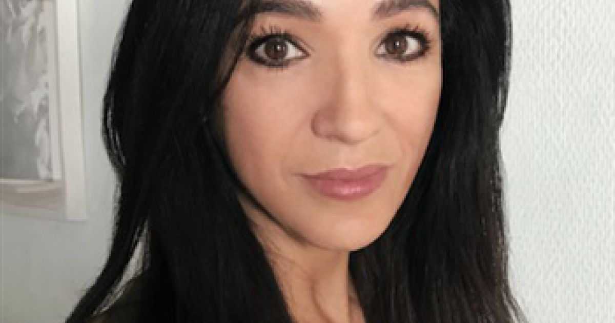 Quelles Sont Les Origines De Nora Hamadi Agence Aartis | Nora Hamdi