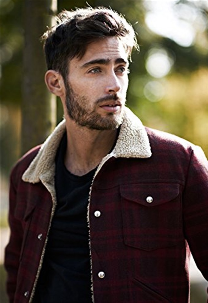 Jake MENIANI