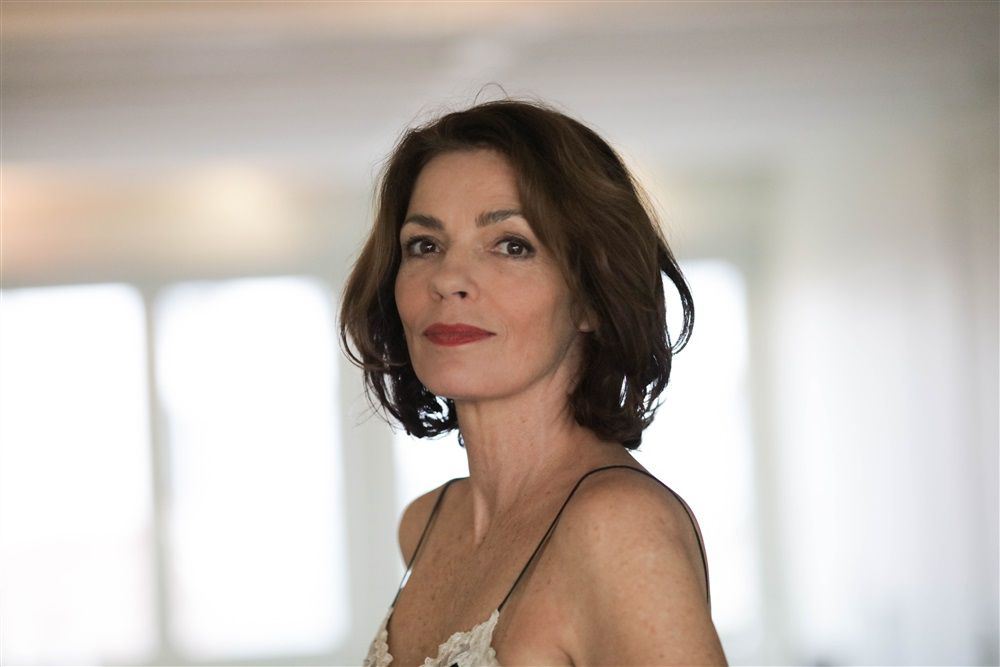 ELIZABETH BOURGINE VMA