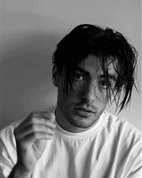 &copy; PERRINE MECHEKOUR  