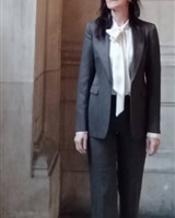 Ma mère Dieu et Sylvie Vartan© 