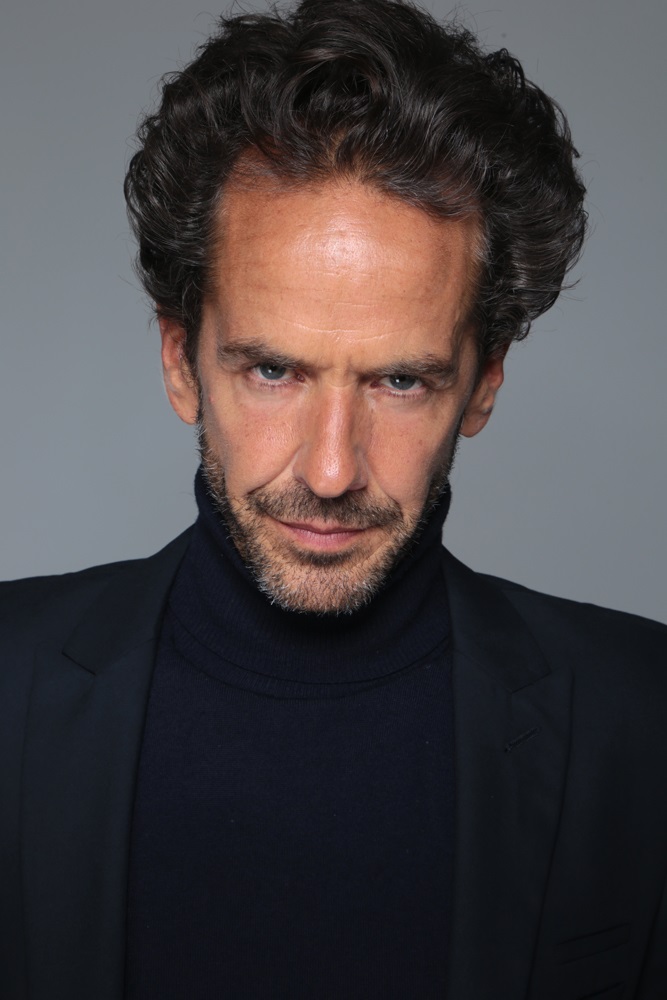 Paul Rias- Fiche Artiste - Artiste interprète - AgencesArtistiques.com ...