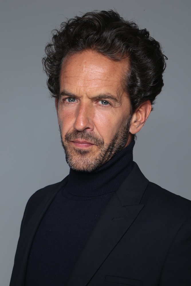 Paul Rias- Fiche Artiste - Artiste interprète - AgencesArtistiques.com ...
