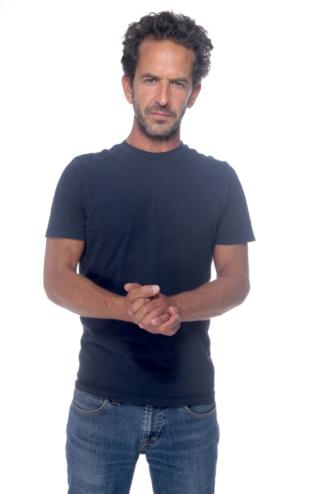Paul Rias- Fiche Artiste - Artiste interprète - AgencesArtistiques.com ...