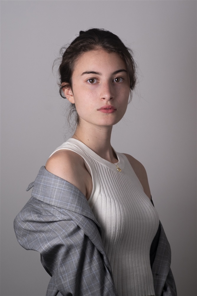 Esther Blanc (17 ans)- Fiche Artiste - Artiste interprète -   : la plateforme des agences artistiques