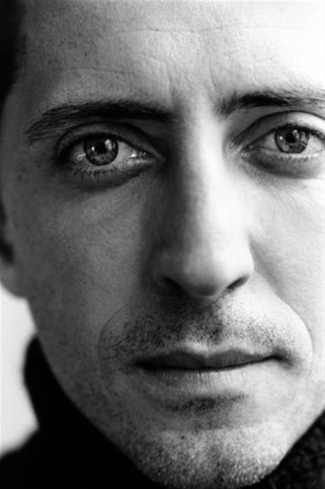 Gad Elmaleh- Fiche Artiste - Artiste Interprète - AgencesArtistiques ...