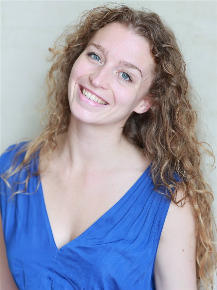 lara-pegliasco-fiche-artiste-artiste-interpr-te-chanteuse-danseuse