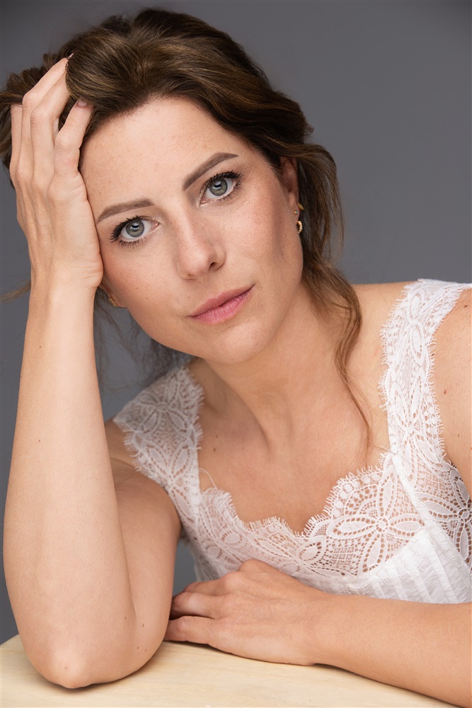 Shannon Roche Sinead Shannon-Roche- Fiche Artiste - Artiste interprète ...