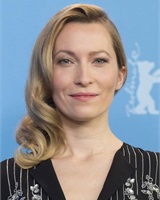 Dounia Sichov 
