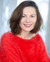 Stephanette Martelet book 2025<br />Fanny Vambacas