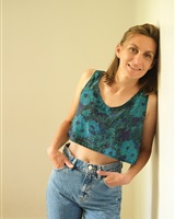  Lisa Lesourd