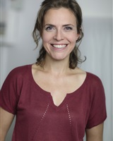 Portrait4 
Julie Reggiani