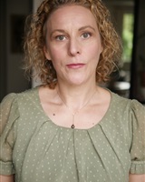 (&copy; Simon Larvaron)