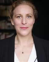 &copy; Simon Larvaron