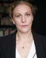 &copy; Simon Larvaron