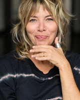 Portrait 2024 
© Ulrike Monso