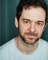 Guillaume Vanhille - Comédien<br />&copy; Liza Miri