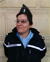 Gendarme possède tenue complète<br />