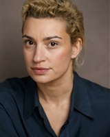 Portrait blond 2026 (Kriss Logan)