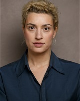 Portrait blond 2026 (Kriss Logan)