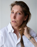 Céline Menville 
© Chris Mann