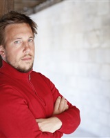 Camille Saint-Martin 06-99-63-45-25<br />Arnaud Bertereau