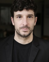 Portrait 2026 
&copy; Simon LARVARON