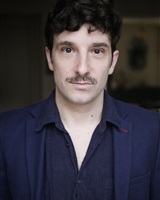 Portrait 2026 
&copy; Simon LARVARON