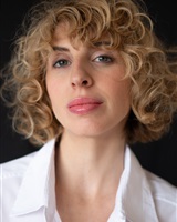 MELODIE MOLINARO 
© Jeanne Grunenberger