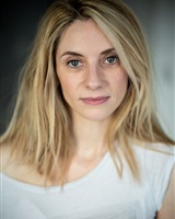 Mélanie Malhere<br />Lou