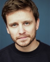 Hubert Girard 
&copy; Liza Miri