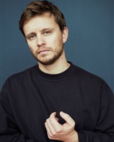 Hubert Girard 
&copy; Liza Miri