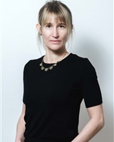Studio portrait 2026<br />&copy; Valeria Pacella