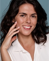 HELENA ROSENSTEIN 
KRISS LOGAN