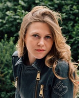 AMBRE LUCAS-MALLET 
Karla Vinter-Koch