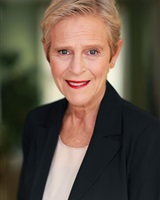 Marie Devaud<br />Candice Netchitch