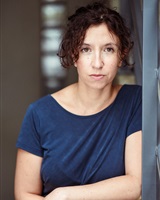 céline Peran, portrait <br />liza miri