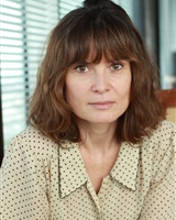 ALEXANDRA HOLZHAMMER 
