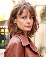 ALEXANDRA HOLZHAMMER 
