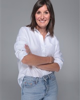 DOROTHEE MARTINET 
&copy; ELSA GEORGELIN