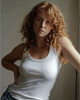 Lola Bonnecarr&egrave;re 
&copy; Victoria Vinas