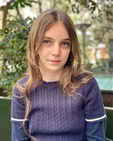 Louise Karyo  
